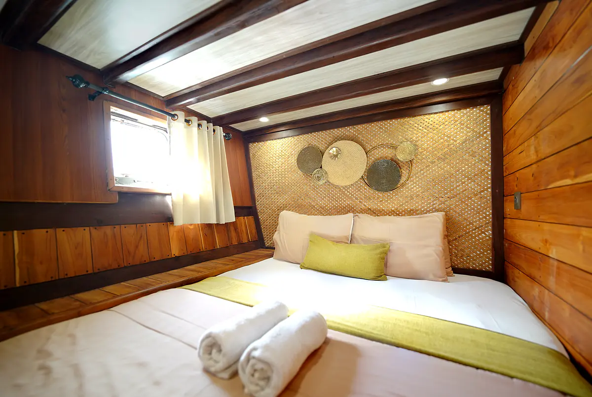 Superior Heritage Cabin - Image 1